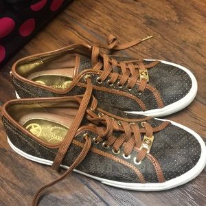 MK shoes